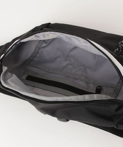 Columbia（コロンビア）の「コロンビア【Colombia】ヒップバッグ（ボディバッグ/ウエストポーチ・メンズ・ブラック/グリーン/ホワイト/パープル・フリー）」の7枚目の写真