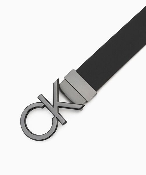 Calvin Klein(カルバン・クライン)の「ADJ/REV CK OUTLINED(ベルト・メンズ・ブラック・100/85/90cm/95)」の3枚目の写真