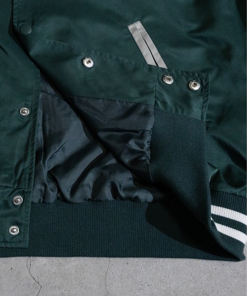 JOHN'S CLOSET(ジョンズクローゼット)の「【i】サテンスタジャン(スタジャン・メンズ・グリーン/レッド/ブラック・MEDIUM/LARGE/X-LARGE)」の7枚目の写真