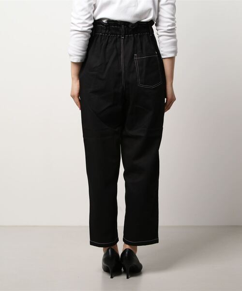 ehka sopo(エヘカソポ)の「ウエストフリルテーパードパンツ(その他パンツ・レディース・ブラック/グレー/キナリ・フリ-)」の5枚目の写真