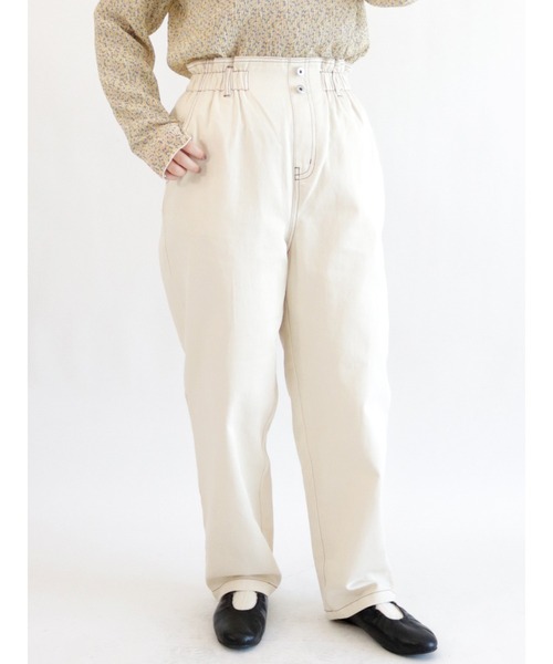 ehka sopo(エヘカソポ)の「ウエストフリルテーパードパンツ(その他パンツ・レディース・ブラック/グレー/キナリ・フリ-)」の2枚目の写真