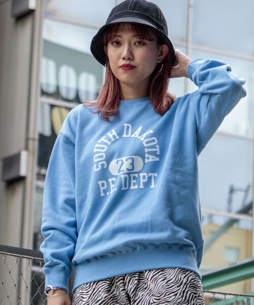 GLOSTER(グロスター)の「【GLOSTER/グロスター】カレッジロゴ裏毛スウェット トレーナー(スウェット・メンズ・オリーブ/サックスブルー/ホワイト系その他/グレー系その他/ホワイト系その他2/グレー系その他2・MEDIUM/LARGE)」の18枚目の写真