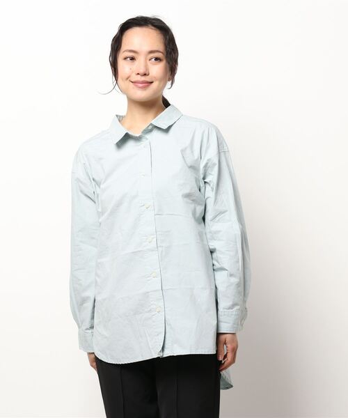 Samansa Mos2(サマンサ モスモス)の「カラーゆるシャツ(シャツ/ブラウス・レディース・ベージュ/オフホワイト/サックスブルー/ピンク/ミント/チャコール・フリ-)」の11枚目の写真