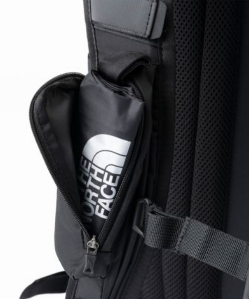 THE NORTH FACE(ザノースフェイス)の「THE NORTH FACE/ザ・ノース・フェイス バックパック エクストラショット 30L NM72200(バックパック/リュック・メンズ・ブラック/グレー/マルチ/カーキ・30L)」の16枚目の写真