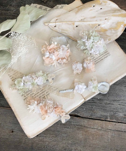 m.soeur(エムスール)の「クララとランタナのコサージュ*(ブローチ/コサージュ・レディース・ピンク/グリーン・FREE)」の12枚目の写真