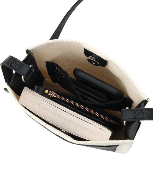 BASECONTROL(ベースコントロール)の「◆キャンバスxレザータッチ 軽量 ミニショルダーバッグ(ショルダーバッグ・メンズ・ブラック/グレー・99)」の5枚目の写真