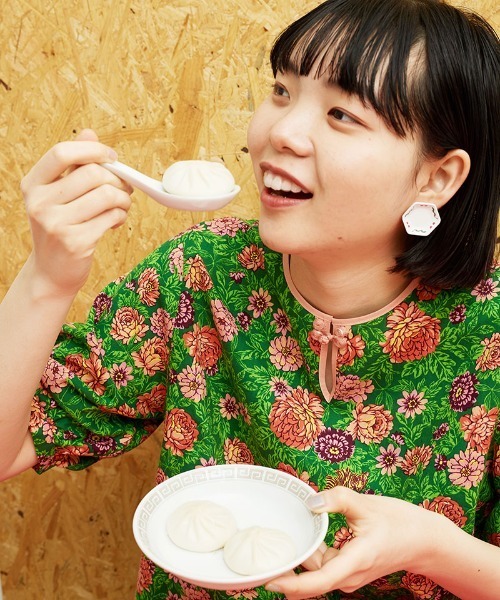 I am I in fact...（アイアムアイインファクト）の「THANK YOU RESTAURANT お皿 ピアス／イヤリング（ピアス（両耳用）・レディース・ホワイト/ホワイト系その他・FREE）」の7枚目の写真