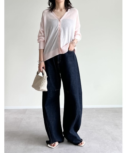 Re:EDIT（リエディ）の「[サステナブル][接触冷感]麻タッチシアーニットカーディガン（カーディガン/ボレロ・レディース・ブラック/ピンク/ブルー/グリーン/ホワイト/オレンジ/ブラック系その他/ブラウン/ホワイト系その他/ベージュ/チャコールグレー/ライトピンク・MEDIUM/LARGE）」の13枚目の写真