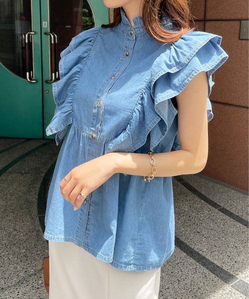 StyleSea(スタイルシー)の「デニムヨークフリルノースリーブブラウス(シャツ/ブラウス・レディース・ライトブルー/ブルー・MEDIUM)」の10枚目の写真