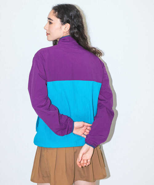 URBAN RESEARCH Sonny Label（アーバンリサーチサニーレーベル）の「OOPS　配色アノラックブルゾン（ブルゾン・レディース・グリーン系その他/ブラック系その他/パープル系その他・FREE）」の18枚目の写真