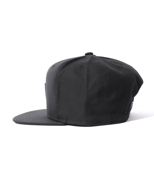 Carhartt WIP（カーハートダブリューアイピー）の「Carhartt WIP/カーハートダブリューアイピー LOGO CAP ベースボールロゴキャップ（キャップ・メンズ・ネイビー/ブラック/ベージュ・ONE SIZE）」の4枚目の写真