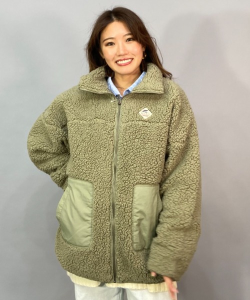 ROXY(ロキシー)の「ROXY/ロキシー ビッグシルエット/オーバーサイズ/無地ボアジャケット RZP224019(その他アウター・レディース・カーキ/ブラック/ベージュ/ホワイト・M/L)」の4枚目の写真