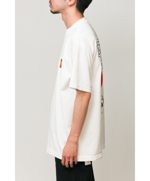 THE DAWN B（ダウンビー）の「【The Dawn B】SMOKING（Tシャツ/カットソー・メンズ・ホワイト/スミクロ・M/L/XL）」の8枚目の写真