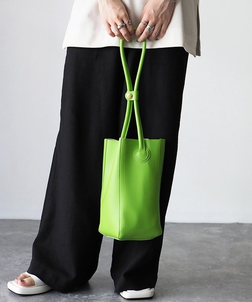 Riberry（リベリー）の「ワンハンドルロングバッグ（ハンドバッグ・レディース・ホワイト/ブラック/グリーン/ピンク・FREE）」の6枚目の写真