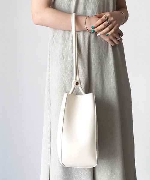 Riberry（リベリー）の「ワンハンドルロングバッグ（ハンドバッグ・レディース・ホワイト/ブラック/グリーン/ピンク・FREE）」の7枚目の写真