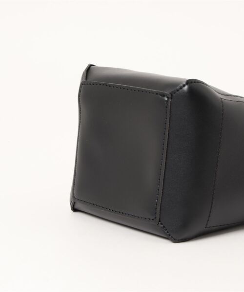 Riberry（リベリー）の「ワンハンドルロングバッグ（ハンドバッグ・レディース・ホワイト/ブラック/グリーン/ピンク・FREE）」の12枚目の写真