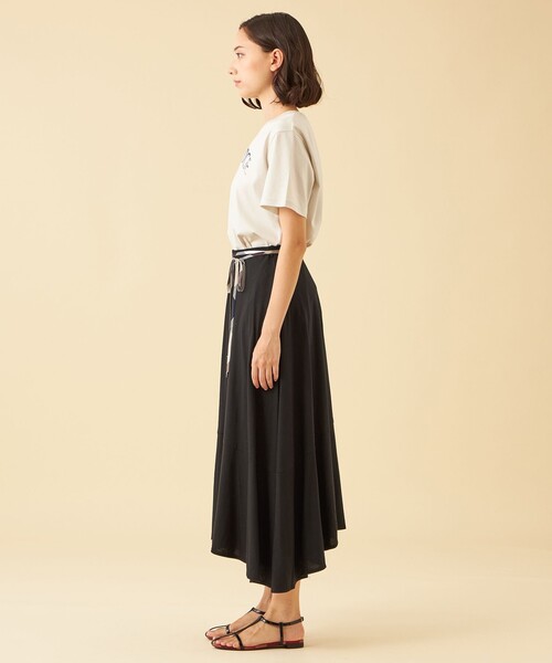 CB CRESTBRIDGE(シービークレストブリッジ)の「リボン付きティアードフレアスカート(スカート・レディース・ブラック/ベージュ系その他7・S/M)」の4枚目の写真