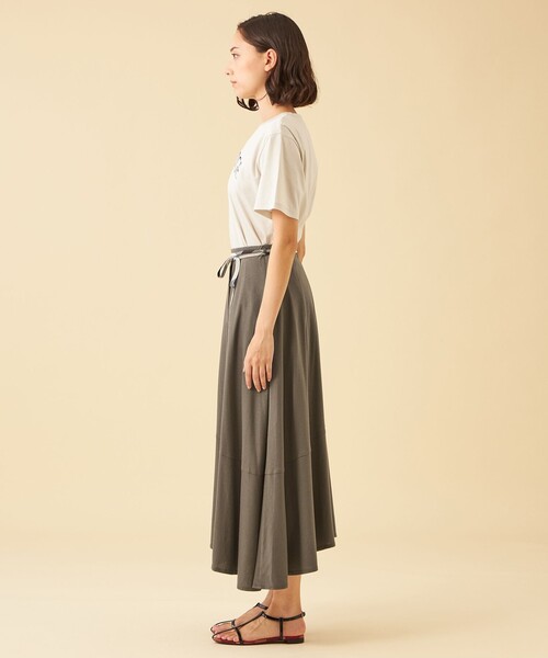 CB CRESTBRIDGE(シービークレストブリッジ)の「リボン付きティアードフレアスカート(スカート・レディース・ブラック/ベージュ系その他7・S/M)」の15枚目の写真
