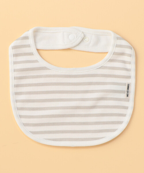 COMME CA ISM（コムサイズム）の「ニットキャップ・スタイ入り　ギフトセット(キャップサイズ42-44cm)（ベビーギフト・キッズ・ホワイト/ベージュ/サックスブルー/ピンク・42-44cm）」の16枚目の写真