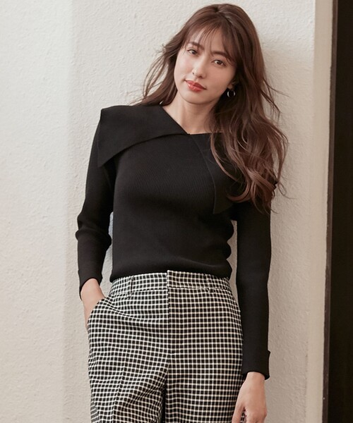 ANY SIS（エニィスィス）の「【洗える】ビックカラーリブ ニット（ニット/セーター・レディース・ピンク系/ブラック系/アイボリー系2・2）」の2枚目の写真