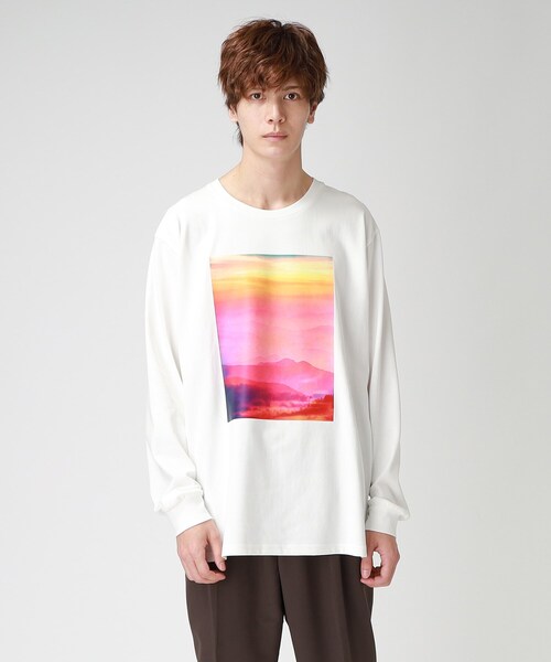 tk.TAKEO KIKUCHI（ティーケータケオキクチ）の「◆サンセットフォトロンTee（Tシャツ/カットソー・メンズ・ブラック/オフホワイト/チャコールグレー・02/04/03）」の5枚目の写真