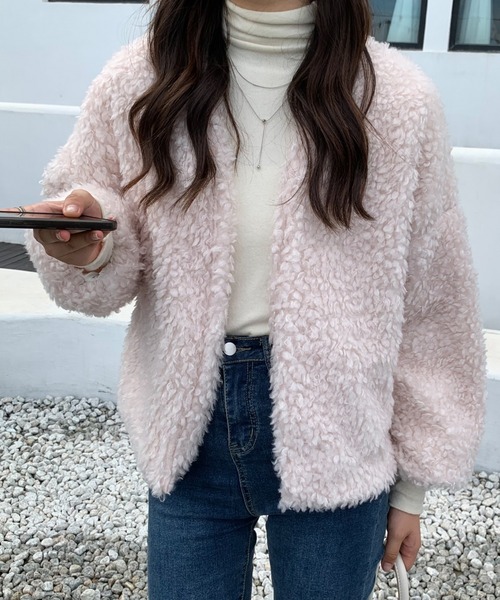 ECLIN（エクラン）の「ボリュームノーカラーボアブルゾン（ブルゾン・レディース・ブラック/ベージュ/モカ・FREE）」の15枚目の写真