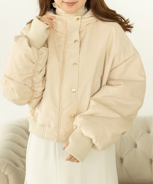 SLURR（スラ―）の「フードZIPブルゾン(中綿)（ブルゾン・レディース・アイボリー/ブラック・FREE）」の13枚目の写真