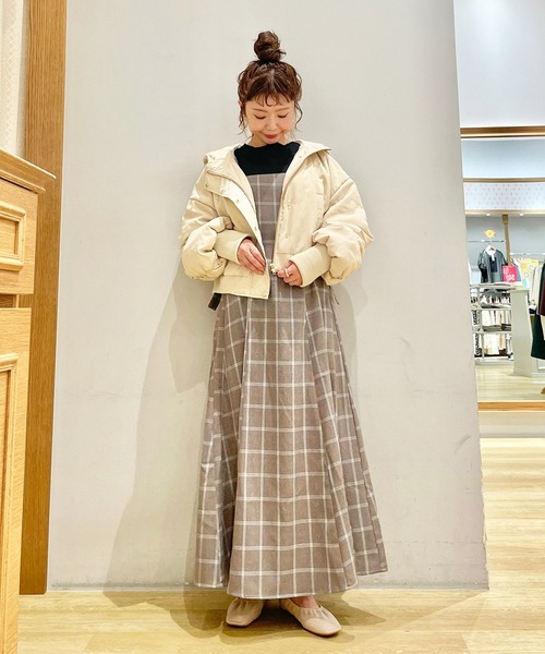 SLURR（スラ―）の「フードZIPブルゾン(中綿)（ブルゾン・レディース・アイボリー/ブラック・FREE）」の7枚目の写真