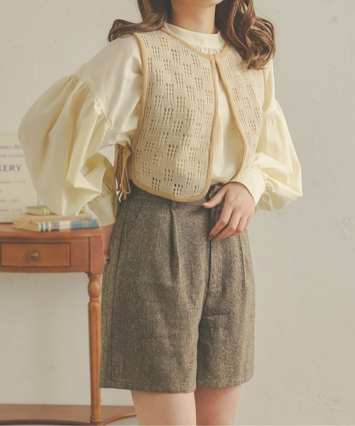 Ambre Neige(アンブルネージュ)の「透かし編みニットベスト/【WEB/EC限定商品】(ベスト・レディース・モカ/アイボリー・FREE)」の7枚目の写真
