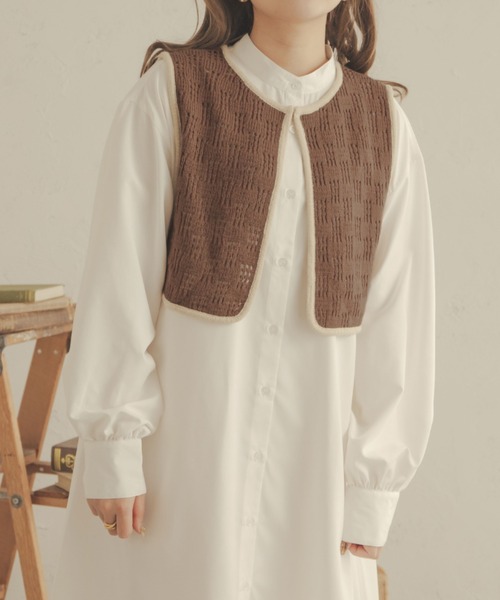 Ambre Neige(アンブルネージュ)の「透かし編みニットベスト/【WEB/EC限定商品】(ベスト・レディース・モカ/アイボリー・FREE)」の18枚目の写真