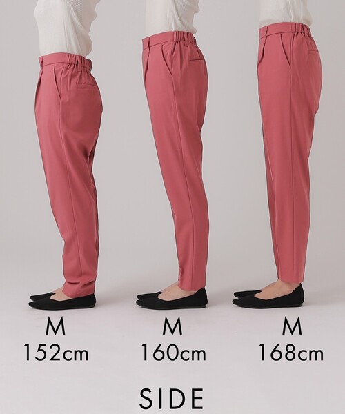 SHOO・LA・RUE（シューラルー）の「◆【美脚シルエット】裏面微起毛タック テーパードパンツ（その他パンツ・レディース・チャコールグレー/ブラック/ブルー/ブラウン系/ブラウン系2/ピンク系・10/02/03/01/05/04）」の11枚目の写真