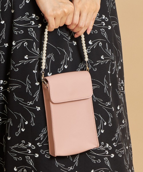 tocco closet（トッコ　クローゼット）の「２ＷＡＹパールショルダー付きミニ携帯ケース（ショルダーバッグ・レディース・ブラック/ピンク/アイボリー・FREE）」の18枚目の写真