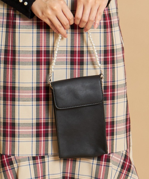 tocco closet（トッコ　クローゼット）の「２ＷＡＹパールショルダー付きミニ携帯ケース（ショルダーバッグ・レディース・ブラック/ピンク/アイボリー・FREE）」の16枚目の写真