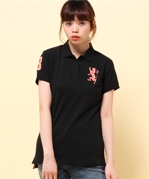 GIORDANO（ジョルダーノ）の「[GIORDANO]ライオン刺繍ナンバリング半袖ポロシャツ（ポロシャツ・レディース・ピンク/ホワイト/ネイビー/ブラック/ホワイト系その他/ブルー系その他/ブラック系その他/グレー系その他/イエロー系その他/ブラック×ピンク/グリーン/ブルー/レッド・LARGE/MEDIUM/X-LARGE/SMALL）」の5枚目の写真
