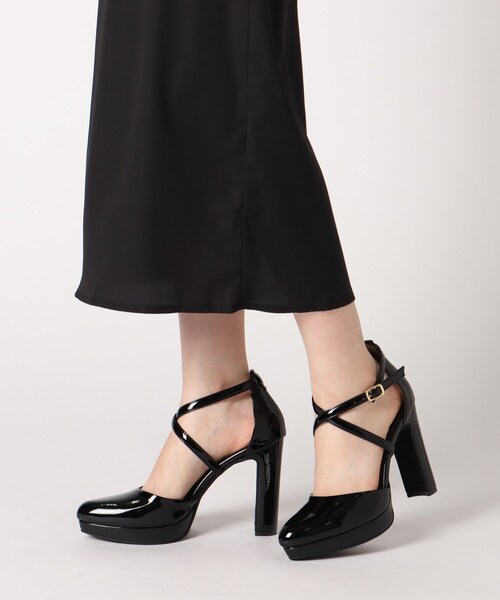 ESPERANZA（エスペランサ）の「【日本製】厚底クロスストラップハイヒールパンプス（パンプス・レディース・ベージュ系1/ブラック系1/ダークブラウン系/ブラック系・22.0cm/22.5cm/23.0cm/23.5cm/24.0cm/24.5cm）」の3枚目の写真