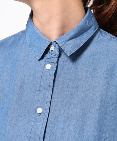 earth music&ecology（アースミュージックアンドエコロジー）の「デニムビッグシャツ（シャツ/ブラウス・レディース・インディゴブルー/ライトインディゴブルー・FREE）」の6枚目の写真
