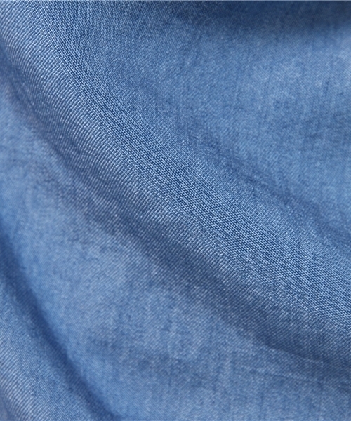 earth music&ecology（アースミュージックアンドエコロジー）の「デニムビッグシャツ（シャツ/ブラウス・レディース・インディゴブルー/ライトインディゴブルー・FREE）」の10枚目の写真