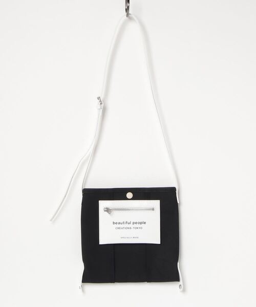 beautiful people（ビューティフルピープル）の「beautiful people lining logo pocket mini shoulder bag 7325611967（ショルダーバッグ・レディース・ブラック/グレー/オフホワイト・FREE）」の8枚目の写真