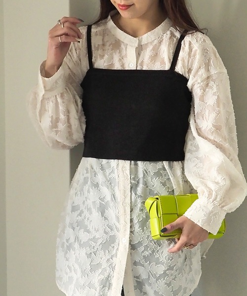 Riberry(リベリー)の「リネンライクニットキャミ(ベスト・レディース・オフホワイト/ブラック/ベージュ・MEDIUM)」の6枚目の写真