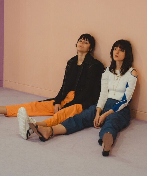 Aresense（アーセンス）の「BURLAP OUTFITTER × Aresense/バーラップアウトフィッター 別注SupplexNylon Track Pants/サプレックスナイロントラックパンツ（その他パンツ・レディース・ブルー/オリーブ/オレンジ・S）」の5枚目の写真