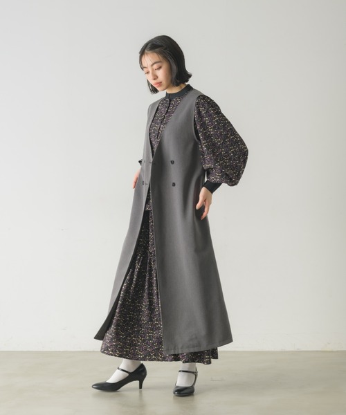 idem（イデム）の「stand collar flower blouse/小花柄スタンドカラーブラウス（シャツ/ブラウス・レディース・ベージュ/ブラック・FREE）」の15枚目の写真