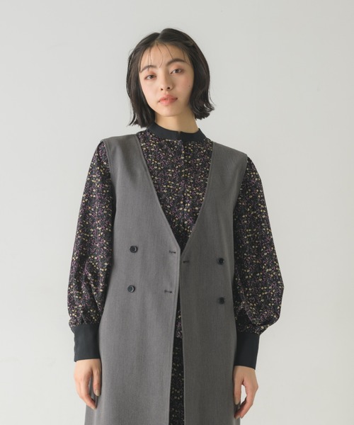 idem（イデム）の「stand collar flower blouse/小花柄スタンドカラーブラウス（シャツ/ブラウス・レディース・ベージュ/ブラック・FREE）」の14枚目の写真