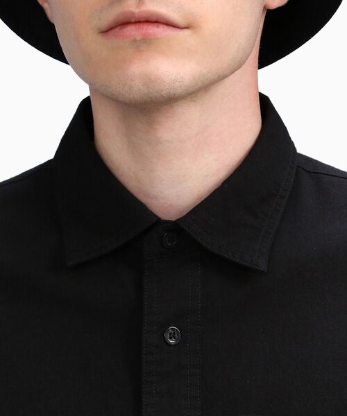 Calvin Klein(カルバン・クライン)の「バックスキャッター モノグラムシャツ(シャツ/ブラウス・メンズ・ブラック・M/S/XL/L)」の8枚目の写真