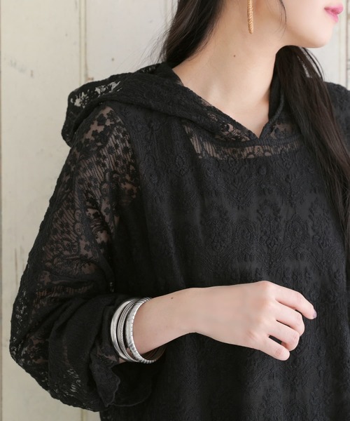 osharewalker（オシャレウォーカー）の「【廃盤】『刺繍レースフーディー』（Tシャツ/カットソー・レディース・ブラック/アイボリー・FREE）」の2枚目の写真