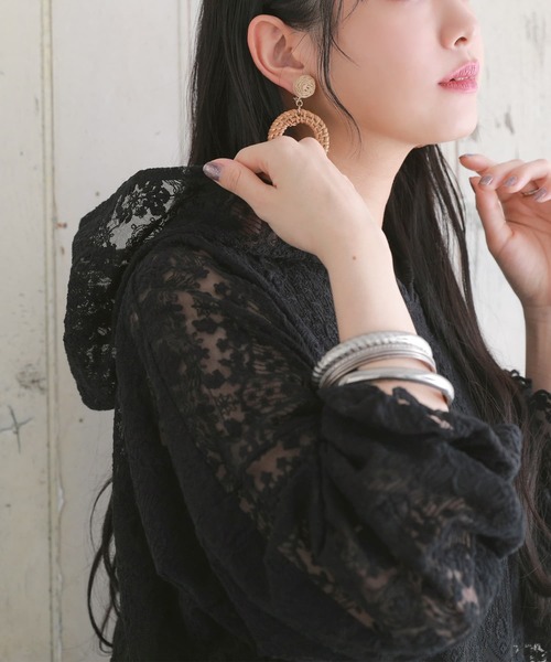 osharewalker（オシャレウォーカー）の「【廃盤】『刺繍レースフーディー』（Tシャツ/カットソー・レディース・ブラック/アイボリー・FREE）」の13枚目の写真