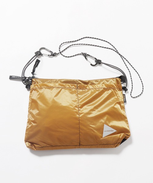 and wander(アンドワンダー)の「and wander/アンドワンダー sil sacoshe サコッシュ(ショルダーバッグ・メンズ・オリーブ/ブラック/ライトブラウン/クリーム・FREE)」の19枚目の写真