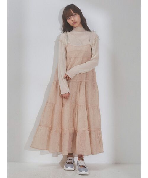 merry jenny(メリージェニー)の「シアーdaisyティアードキャミワンピース(ワンピース・レディース・ピンク/ラベンダー/ブルー/アイボリー・FREE)」の4枚目の写真