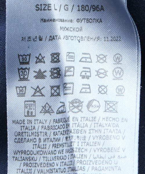 Maison Margiela（メゾンマルジェラ）の「【MAISON MARGIELA / メゾン マルジェラ】college logo tee（Tシャツ/カットソー・メンズ・コバルトブルー・MEDIUM/LARGE）」の5枚目の写真