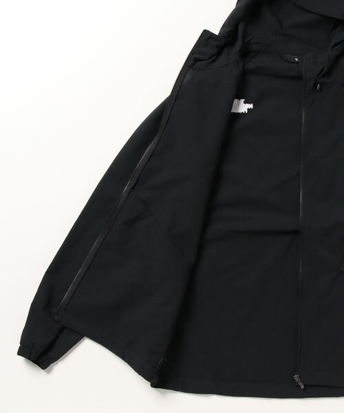 THE NORTH FACE(ザノースフェイス)の「ザ ノース フェイス THE NORTH FACE TNF Be Free Jacket_TNFビーフリージャケット(マウンテンパーカー・メンズ・ブラック/グリーン・L/M/LL/S)」の4枚目の写真