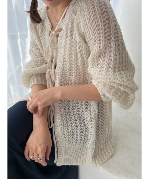jumelle（ジュメロ）の「カギ編みリボンカーディガン（カーディガン/ボレロ・レディース・アイボリー/ピンク・FREE）」の3枚目の写真